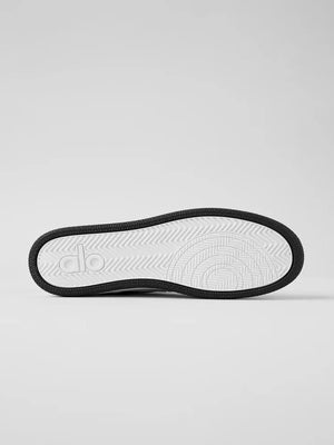 ALO Recovery Mode Sneaker – Naturhvid