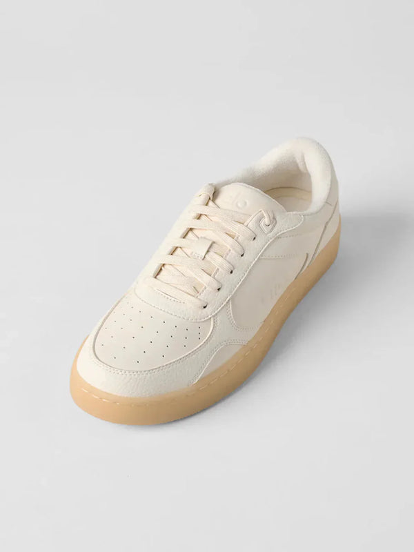 ALO Recovery Mode Sneaker – Grus/Hvid