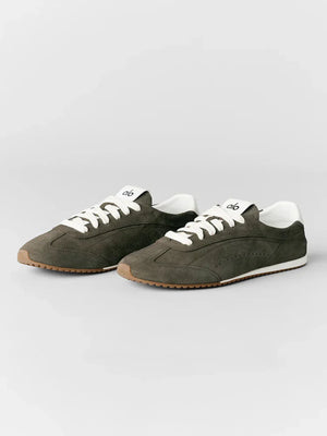 ALO Sunset Sneaker – Sandsten