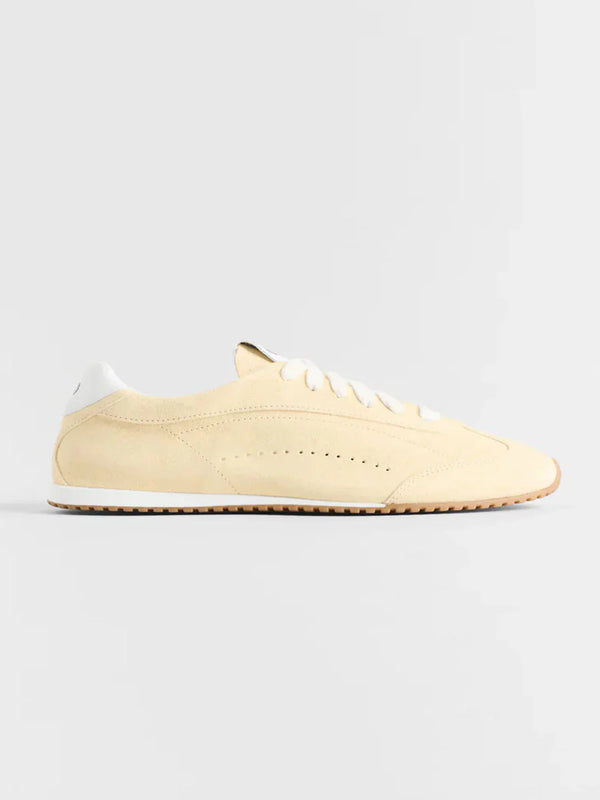 ALO Sunset Sneaker – Grus